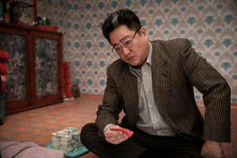 타짜2: 신의 손 - 최승현,신세경,곽도원,이하늬,유해진,김윤석,김인권,오정세,이경영,여진구