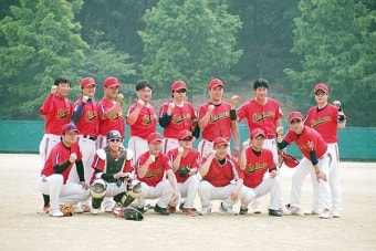 안양석수체육공원에서 열린 2012년 안양시장기 생활체육 야구대회(작성일자 : 2012. 6. 21)