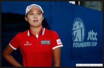 [수퍼루키 김효주] JTBC 파운더스컵 우승 포토갤러리 - 시즌 첫 승