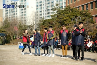 150322 드림팀 사랑의 연탄나눔 줄리안 퀸타르트 [출처: 시에나워터]