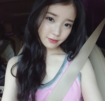 아이유 어린이날 저소득층 가정을 위해 1억기부!!!!!!!!!!