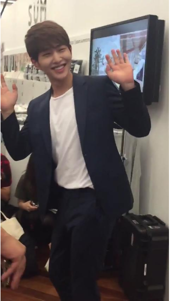 150712 도쿄 SUM 팝업 스토어 온유 사진