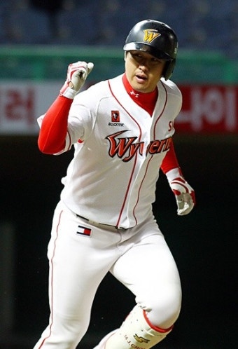 sk 와이번스 최정 선수