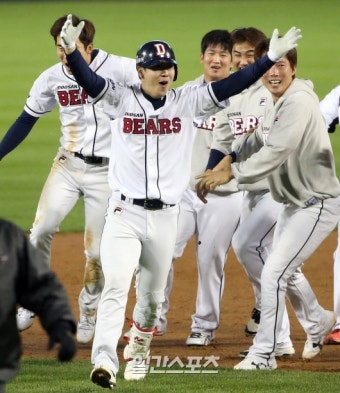 2015 프로야구 준플레이오프(준PO) 1차전 두산베어스 vs 넥센히어로즈 경기움짤 (박건우 끝내기 안타&김현수 정수빈 허경민 멀티히트&니퍼트 6K)