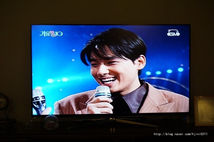이지훈, 운명적 데뷔와 노력의 결실…다양한 이야기 전한 절친 토큐멘터리 출연