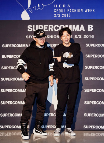 2016 SS 서울패션위크 슈퍼콤마비 쇼 포토월