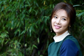 배우 황정음, 프로골퍼 이영돈과 열애