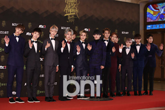 제30회 골든디스크 어워즈 세븐틴 레드카펫 기사사진 모음+추가