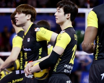 2016/02/09 OK저축은행 vs 현대캐피탈 _ 송희채, 송명근, 시몬, 곽명우, 전병선