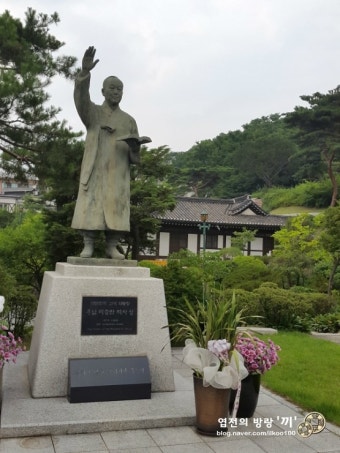 이승만 대통령 기념관에서~