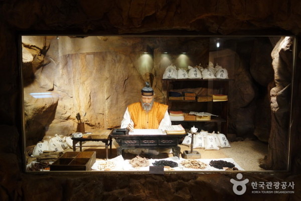 마곡에 가볼만한 곳_양천향교,겸재정선미술관,허준박물관 | 블로그