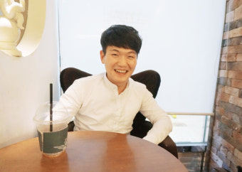 사람의 꿈을 이야기로 나타내는 '꿈뱅이 이준영'의 사람과 사람 이야기