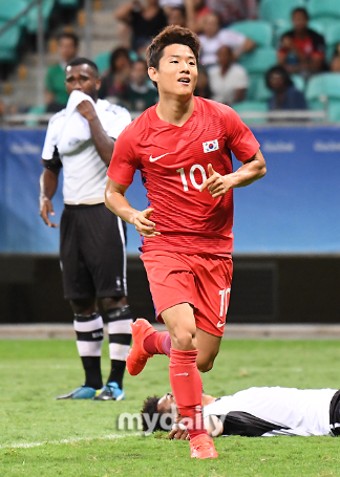 한국:피지 올림픽 축구예선전 8:0 대승 !!