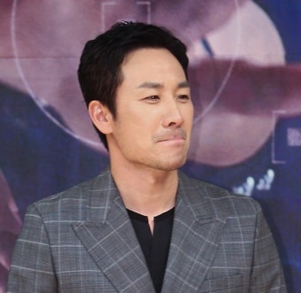 [엄태웅]엄태웅 짱 마사지업소 女종업원 성폭행 혐의 피소