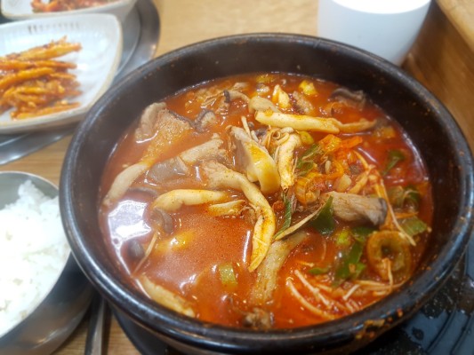 대전 법원앞 속풀이음식 참별난집의 버섯육개장 얼큰맛나요^^ | 블로그