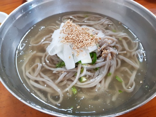 성북동 하단 냉칼국수 이북식만두 녹두전 - 수요미식회 만두전골 | 블로그