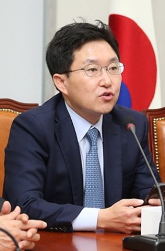 [정치] 자유한국당 비대위 “전당대회 연기 안한다”