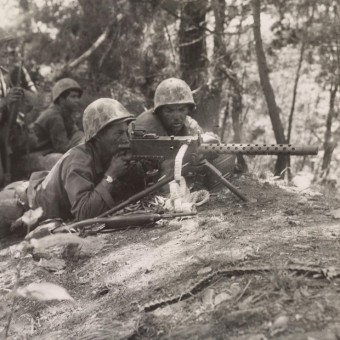 한국 6.25 전쟁 당시 30캘리버 M1919 경기관총 참호- UN Army 30 Caliber M1919 Light Machine Gun trench during the Korean War