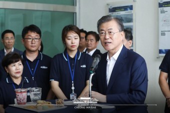 <도약의 기회로> 일본 독점 로봇용 감속기, 국내최초 개발 SBB테크 방문한 문재인 대통령