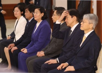 조국, 법무부 장관 후보 지명·임명 …자진(?)사퇴까지 …
