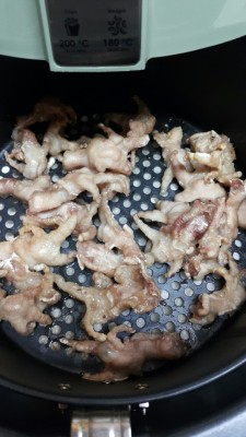 [홈플  매운 포차 닭발  솔직 후기] 에어프라이기에서  닭발  바삭하니  구웠어요 | 블로그