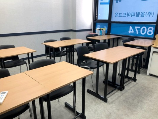 학습 능률을 높이는, 이쁘고 실용적인 ECO 와이드 책상 - 김포 유명 수학 학원  | 블로그