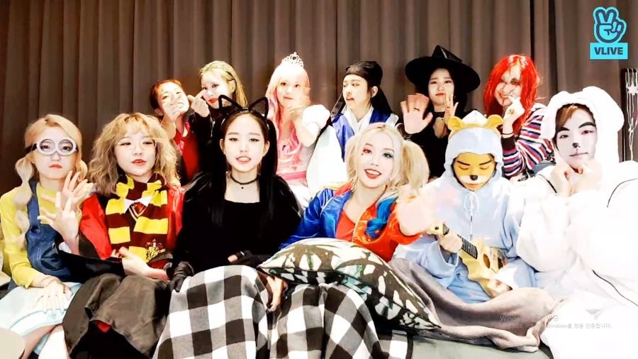個性豊かな仮装に大盛り上がり 年 韓国アイドルのハロウィン仮装特集 Mettaメディア