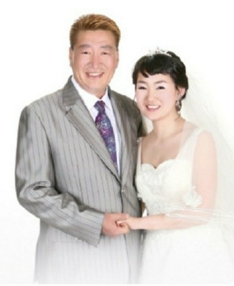8번의 결혼식과 5명의 아내 이혼, 9번째 사랑찾고 공개했던 사랑꾼 '배우, 사업가 유퉁'