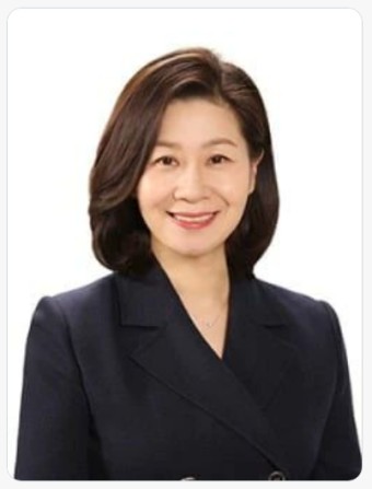 초대 법무부차관 이노공 프로필, '중앙지검 첫 여성 차장' 윤석열 카풀인연