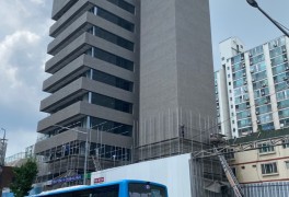 9호선 선유도역 역세권 @ 근린생활시설로 사용될 신축 건물들을...
