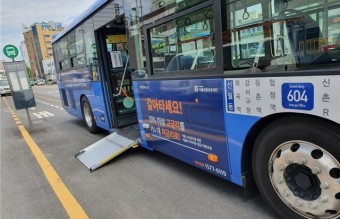 서울시, 저상버스 상반기 325대 도입…약자 동행 대중교통 환경 조성