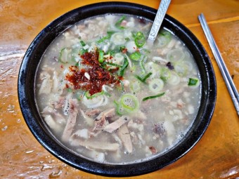 울산 동구의 진하고 끈적한 돼지국밥 맛집 하동식당!