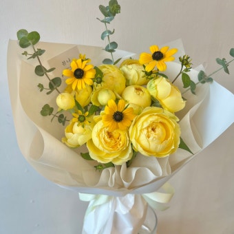 수원꽃집 곡반정동꽃집 봄나 여친꽃다발 옐로우톤꽃다발