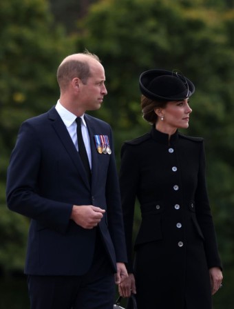 영국 연방군 부대 육군 훈련소를 방문한 윌리엄 왕세자, 케이트 미들턴 왕세자비