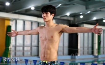 수영 황선우 선수 코로나 확진 나이 세계랭킹 대회 성적 기록 대학 프로필
