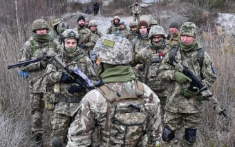우크라이나 전쟁 위협 최고조...서방 국가들의 경고에도 불구 러시아 푸틴은 핵 훈련 강행.