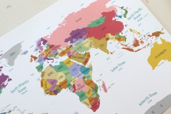 에이든 세계지도 - 벽에 붙이는 세계지도 한글판 (국기포함)