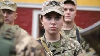 우크라이나 여군 군대에서 여성들은 어떻게 일하고 있나