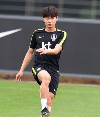 카타르월드컵 국가대표  수비수 김진수프로필