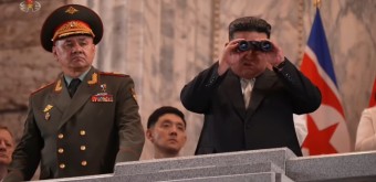 [북한 전승절 열병식] 인원-무기류 줄여...'양보다 질'<종대순 명단>