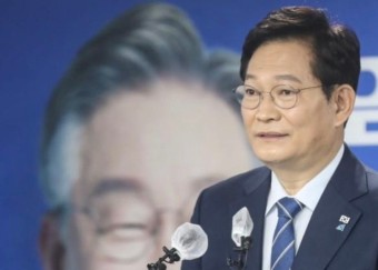 검찰, ‘민주당 돈 봉투 의혹’ 송영길 전 대표 전격 구속 기소
