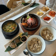 제주 애월 갈치 맛집 갈치바다, 푸짐한 갈치바다한상세트 (구이, 조림, 해물뚝배기, 톳밥)