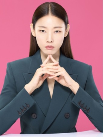 박나래, '내편하자' 시즌 3의 새로운 MC로 합류