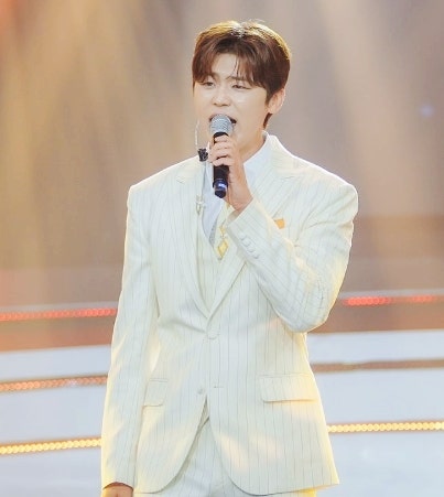 박지현의 매력은 알수록 더 깊어지는 것 같아요