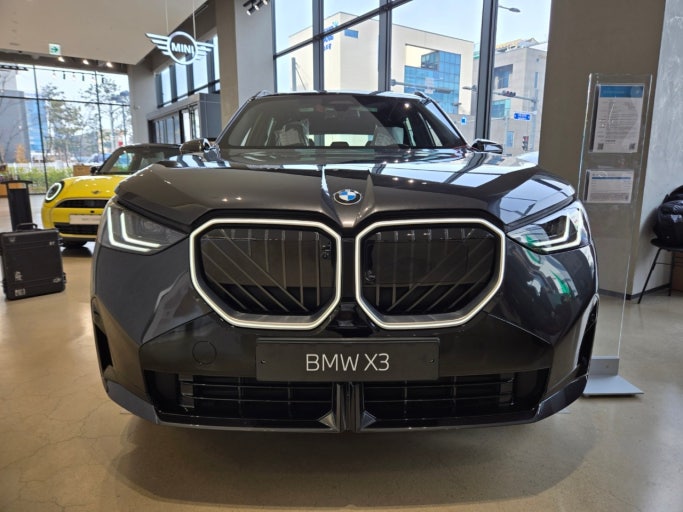 BMW X3 M50