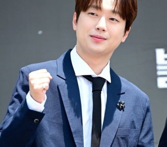 이찬원 '슈퍼맨이 돌아왔다'에서 일일 육아 체험