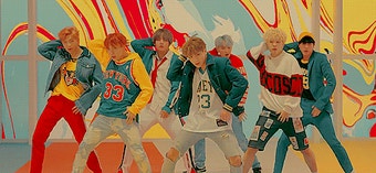 Day 449: "방탄소년단(BTS) 〈DNA〉|사랑의 유전자, 달콤하게 연결된 우리 "