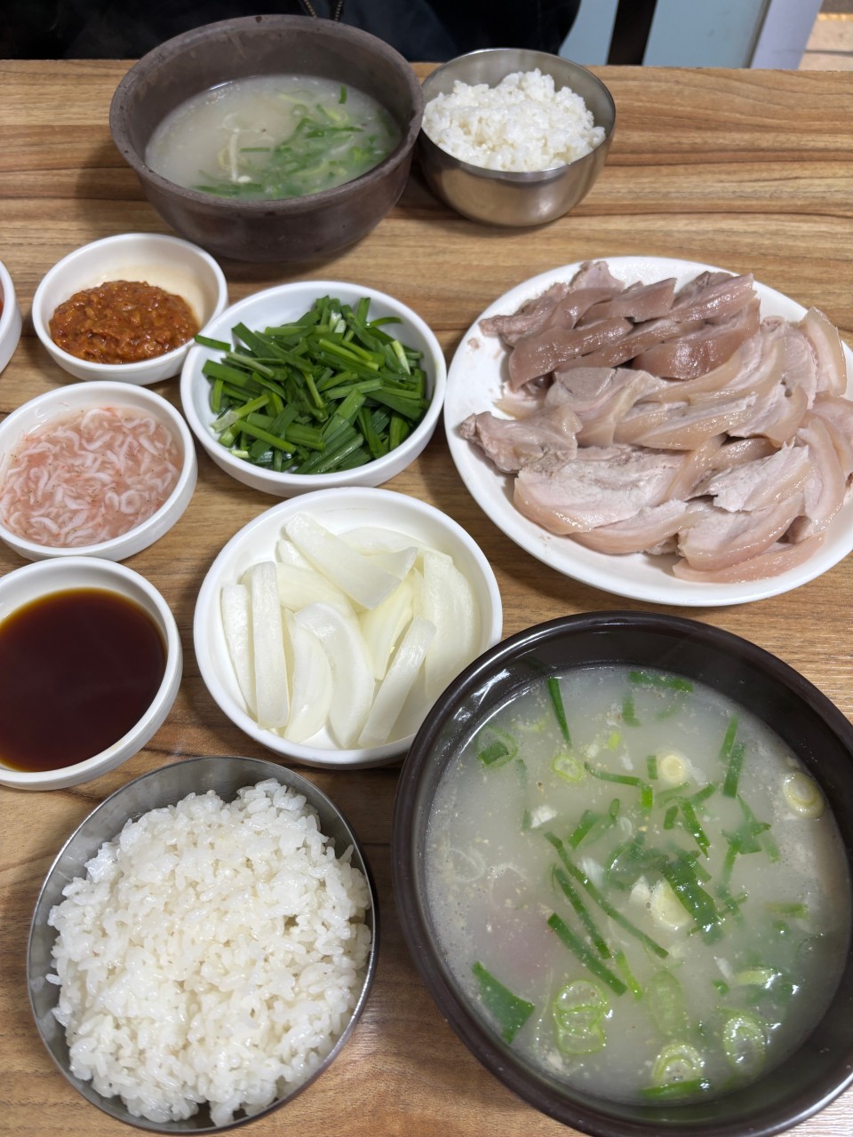 군위식당 — 대구 중구 한식