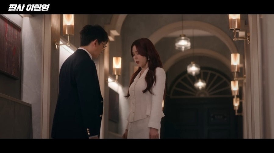 이한영은 전처였던 유세희에게 은근 복잡한 마음이 있었네요