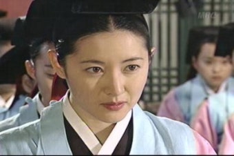 이영애